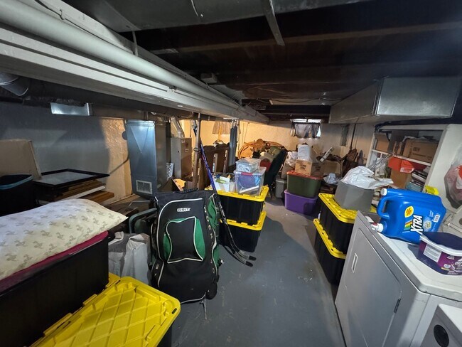 Building Photo - 1 Bed House