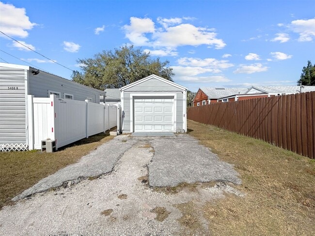 Building Photo - 5408 5th Ave N