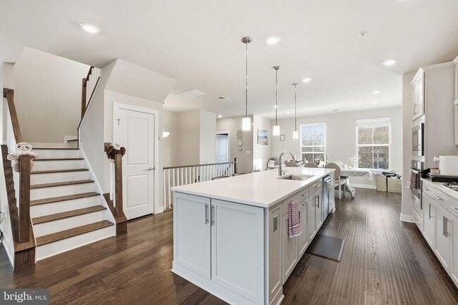 Building Photo - 13252 Woodland Park Rd