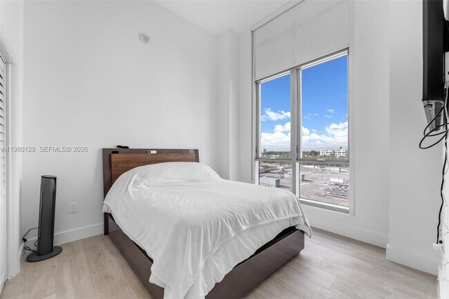 Building Photo - 9066 SW 73rd Ct