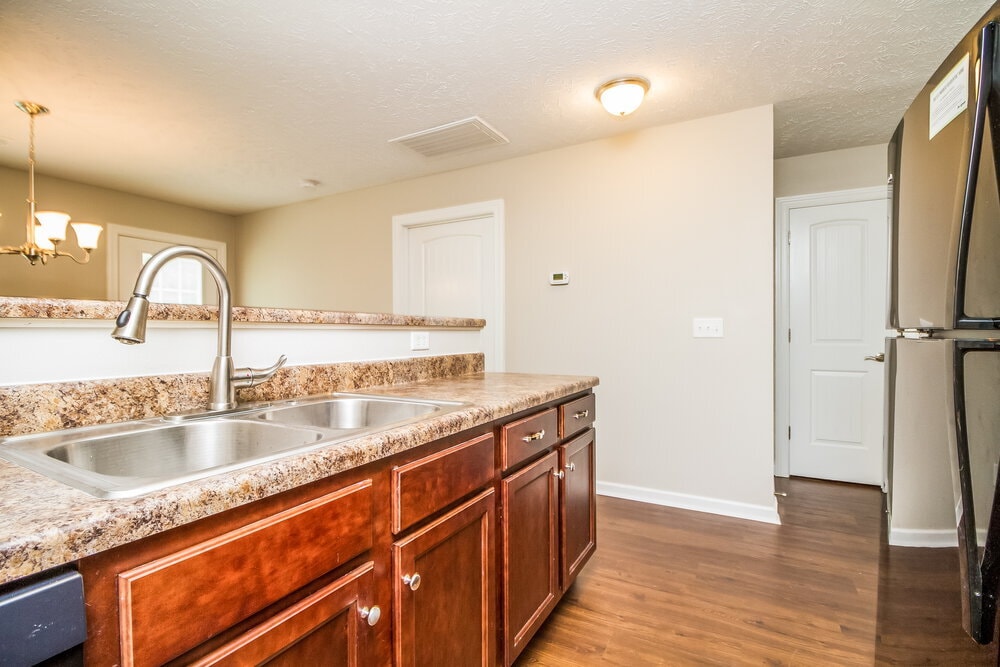 Building Photo - 1528 Passage Dr