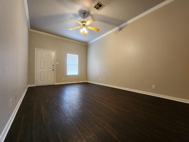 Building Photo - 1807 Windward Dr