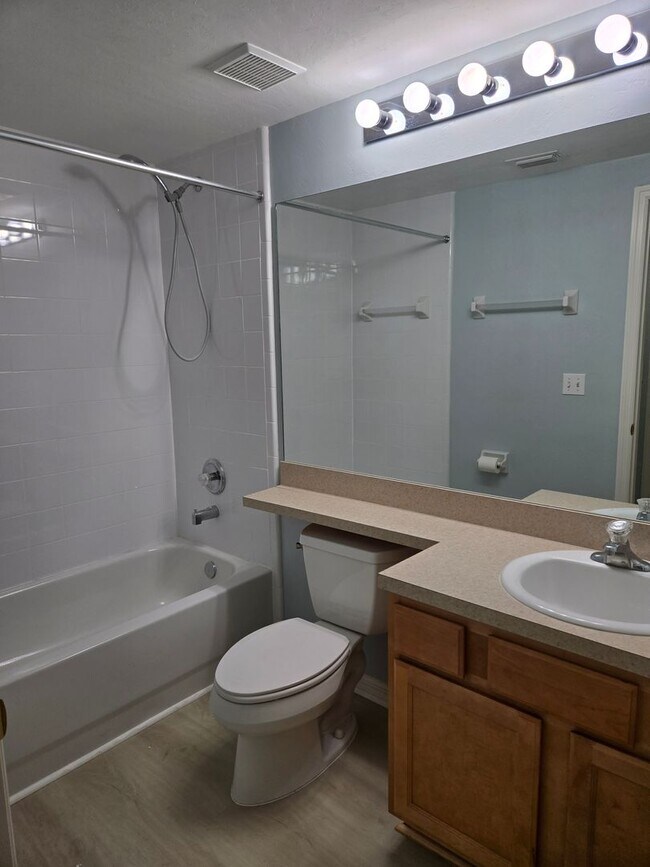Building Photo - Beautiful & Spacious 3-Bedroom Home in Gated Community – 2-Car Garage!