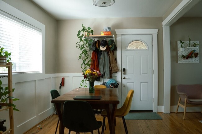 Building Photo - Beautiful Berkeley home, also available furnished!