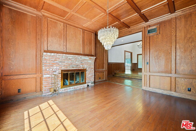 Building Photo - 10134 Baywood Ct