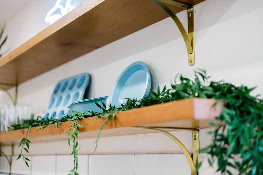 Building Photo - 4936 40th Ave N