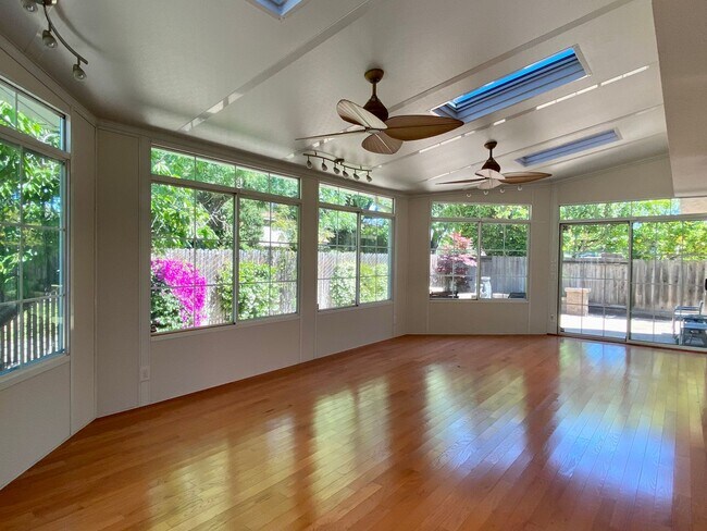 Building Photo - Large updated home located 3.9 Miles from Apple Headquarters, 8.6 miles form Googleplex