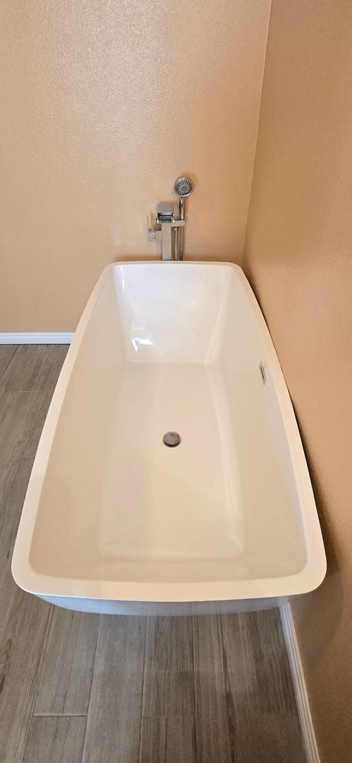 Building Photo - Beautifully maintained 2-bedroom, 2.5-bath with Loft • 1,504 sqft & 2-car garage.