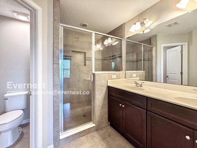 Building Photo - 2451 Caney Oaks Dr E
