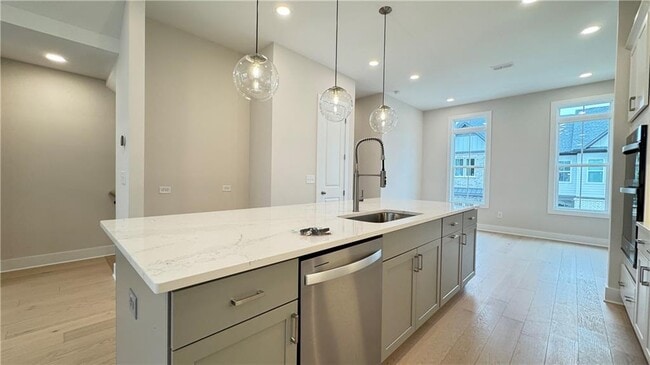 Building Photo - 2604 Alcovy Trl NE