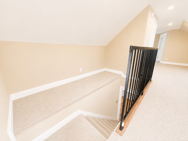Building Photo - 414 Cornell Pl