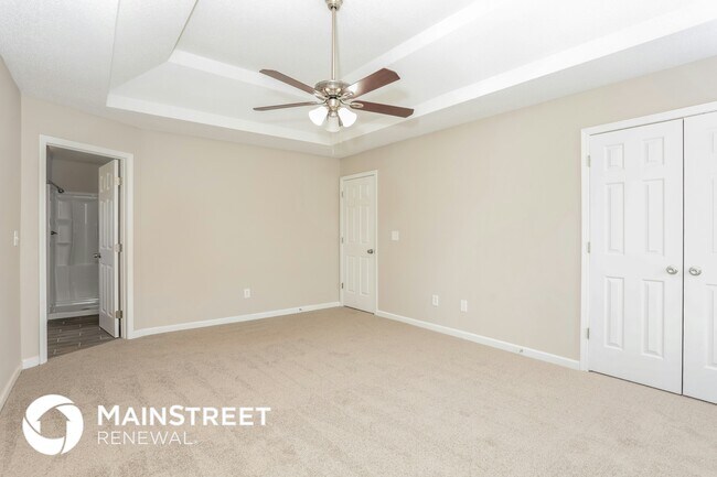 Building Photo - 105 Windscape Dr