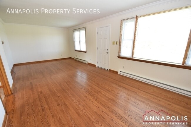 Building Photo - 3043 Riva Rd