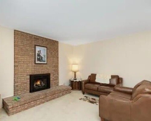 Building Photo - 44284 Suffolk Ct
