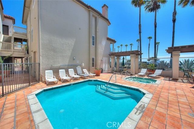 Building Photo - 1400 Pacific Coast Hwy