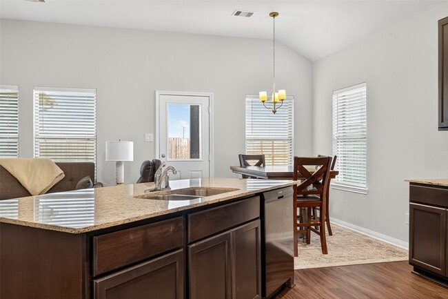 Building Photo - 8102 Coral Dr