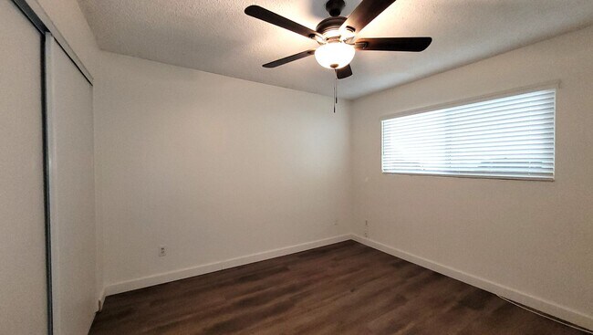 Building Photo - EL CAJON DUPLEX UNIT AVAILABLE NOW