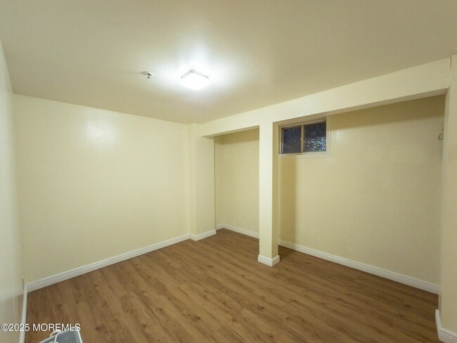 Building Photo - 404 N Lafayette Rd