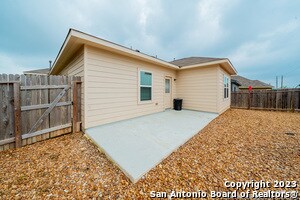 Building Photo - 347 Hunters Rnch E