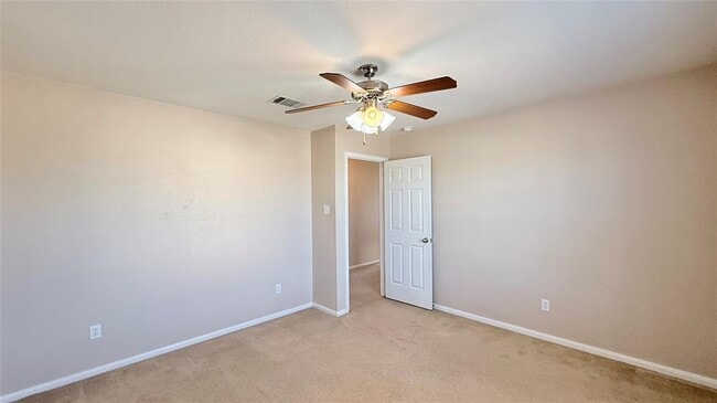 Building Photo - 511 Taurus Dr
