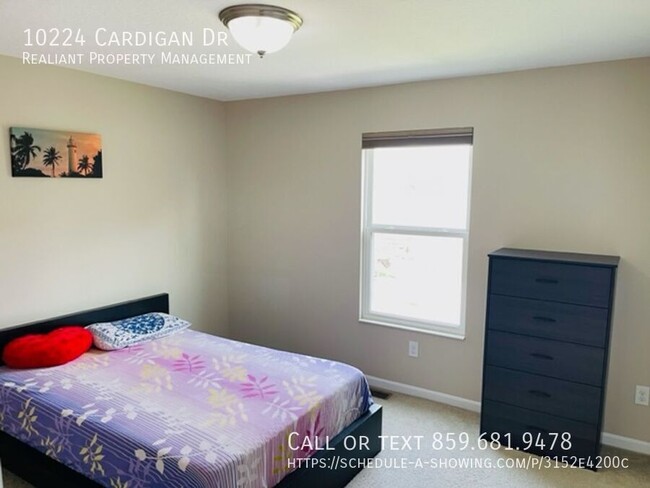 Building Photo - 10224 Cardigan Dr