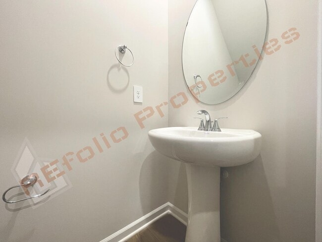 Building Photo - Brand new 4 Bedroom, 3 Bathroom, Spacious Loft, Attached 2 Car Garage and Backyard in Oak Manor, ...