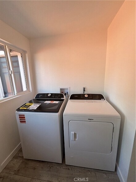 Building Photo - 5325 Latham St