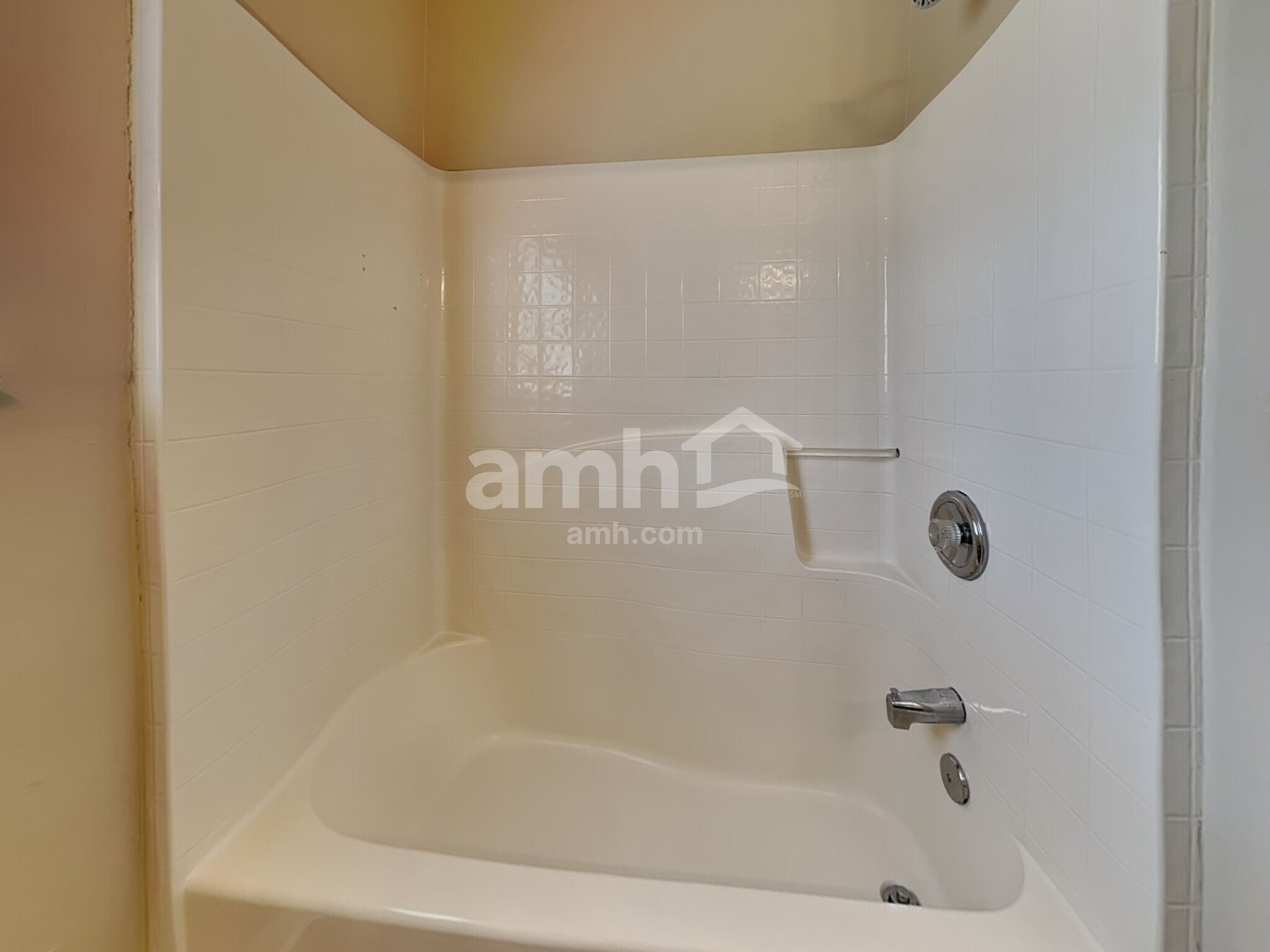 Building Photo - 4284 Wood Cove Dr