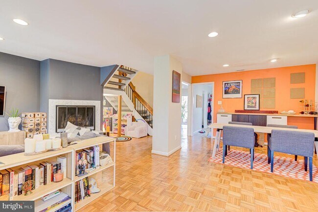 Building Photo - 11621 Newbridge Ct