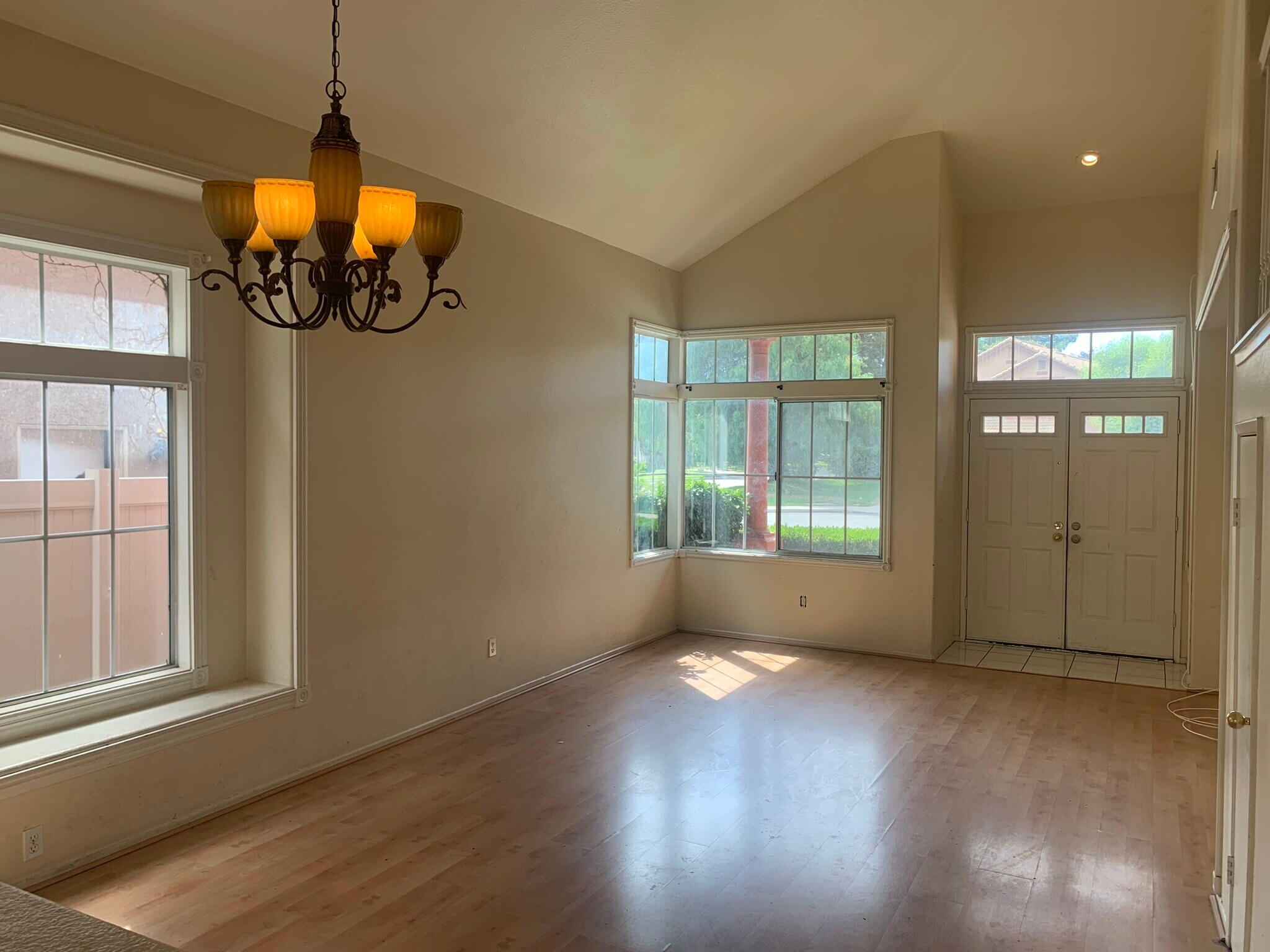 Building Photo - 7889 Saint Helena Ct