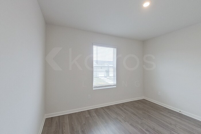 Building Photo - 331 Ironwood Ct