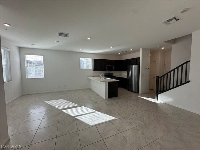 Building Photo - 1132 Heliodor Ave