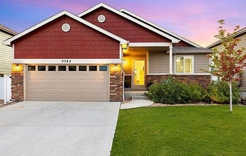 Building Photo - 5562 Osbourne Dr