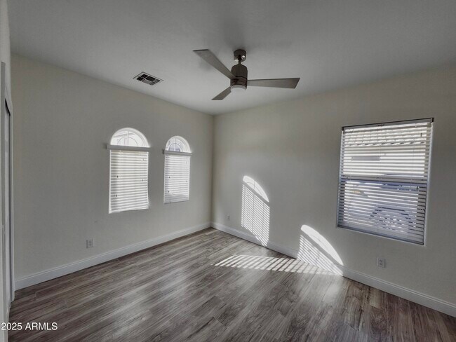 Building Photo - 7762 E Boston St