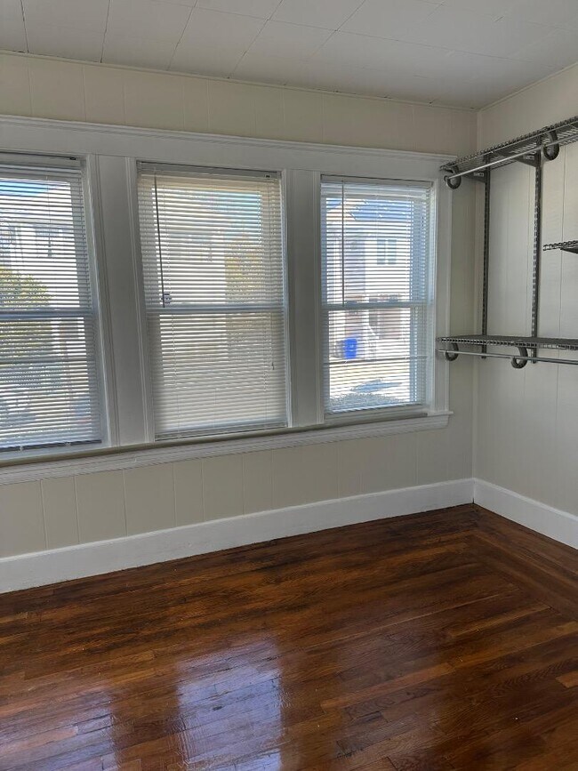 Building Photo - 78 Harriet St