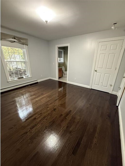 Building Photo - 2 Woodside Dr