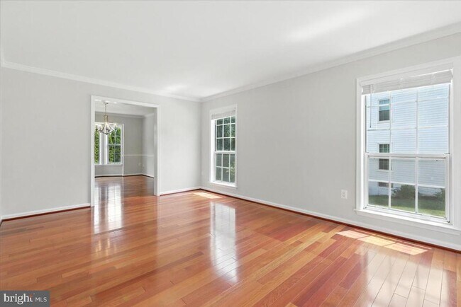 Building Photo - 1562 Kingstream Cir