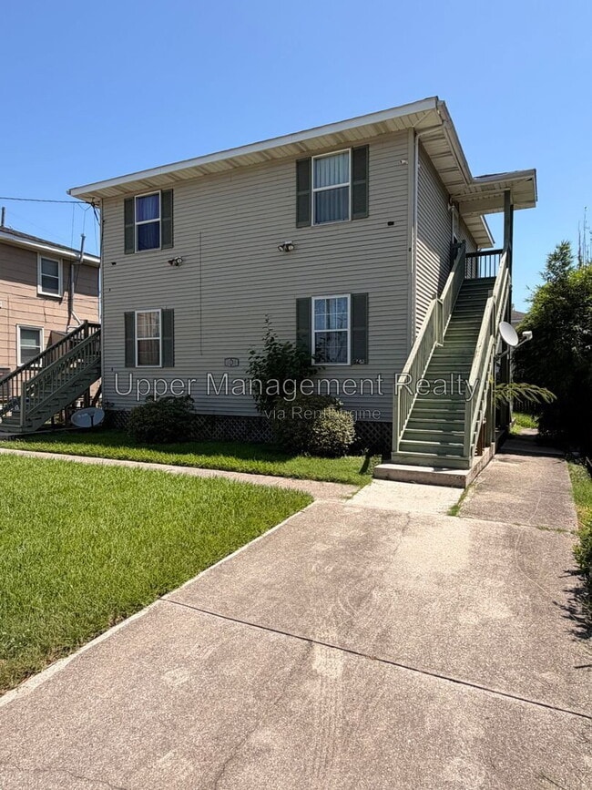 Building Photo - 6239 Waldo Dr