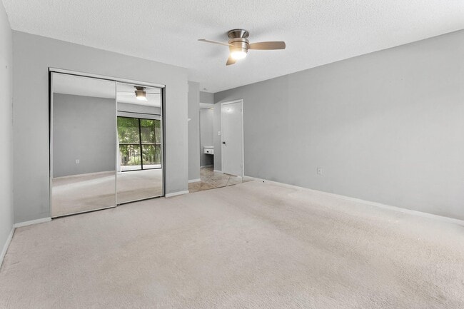 Building Photo - 3605 S Ocean Blvd