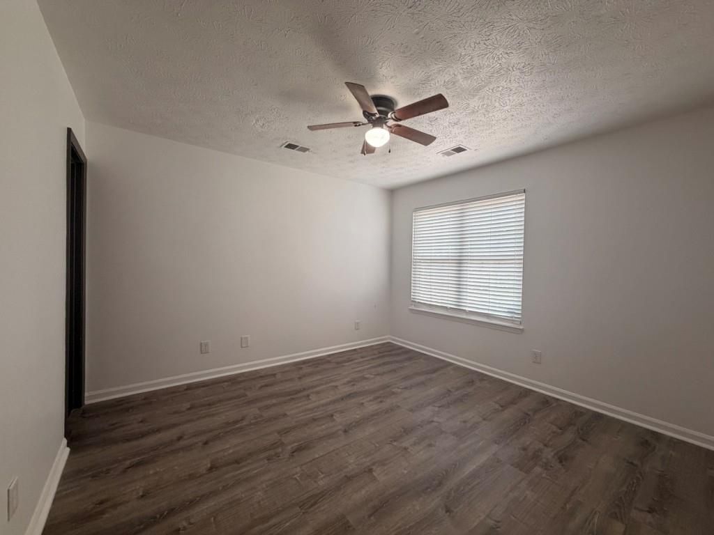 Building Photo - 1026 Wuthering Way