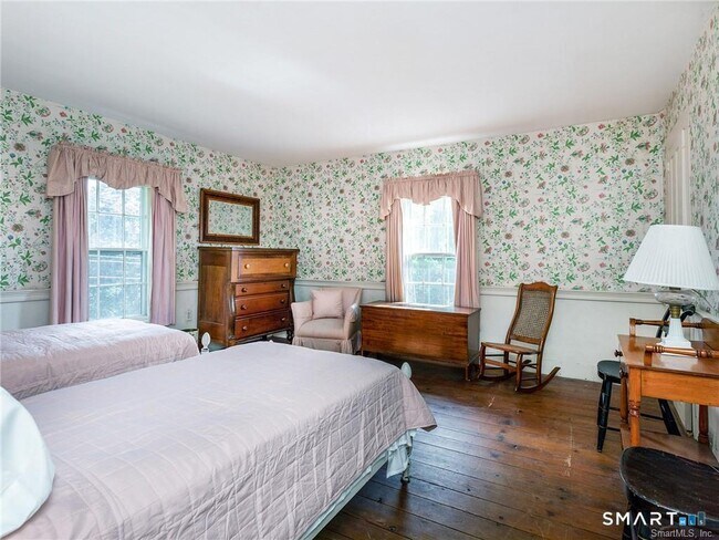 Building Photo - 103 Litchfield Rd