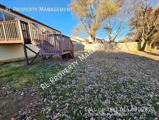 Building Photo - Spacious home in Lake Darby