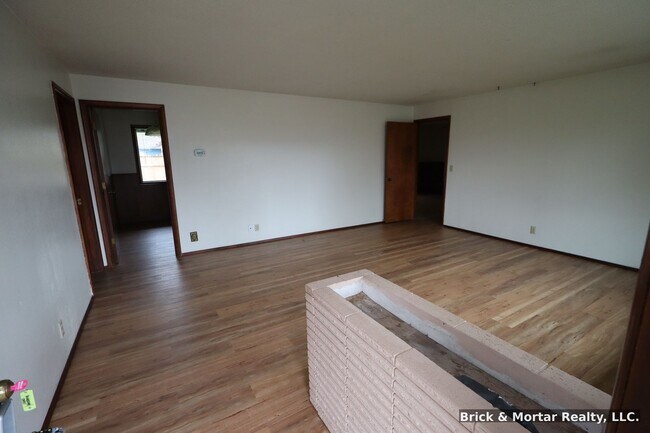 Building Photo - 3-Bedroom 1.5-Bathroom house in Stayton, OR