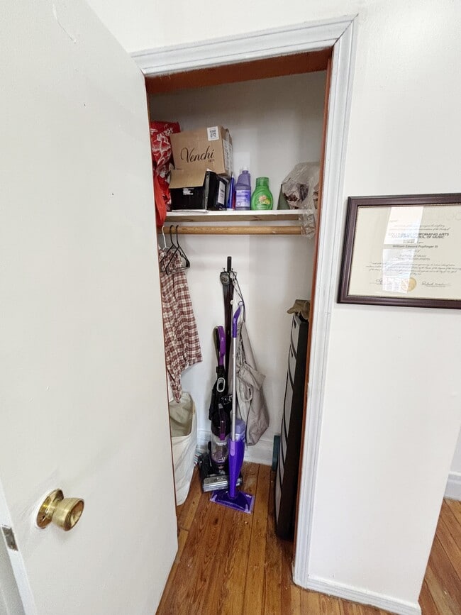 Building Photo - 535 E 29th St