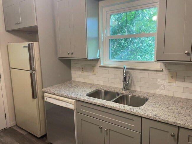 Building Photo - 2519 Hawksbury Ln