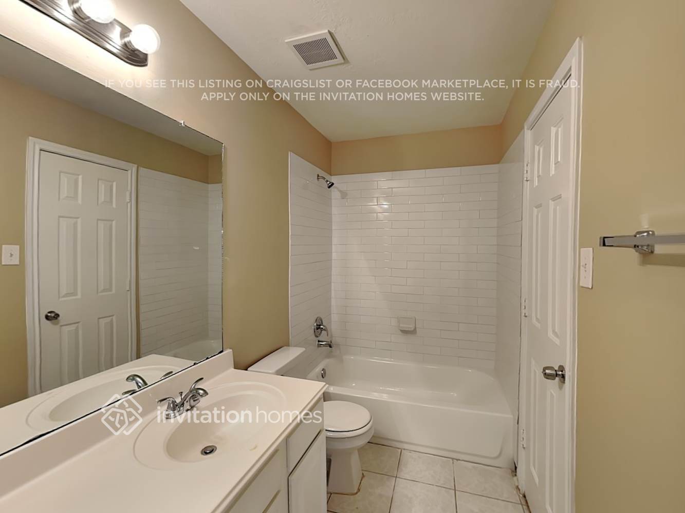 Building Photo - 23534 Tayman Park Dr
