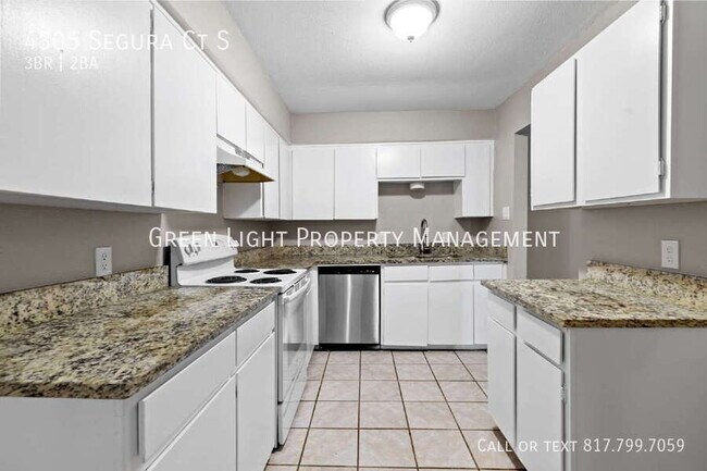 Building Photo - 4305 Segura Ct S