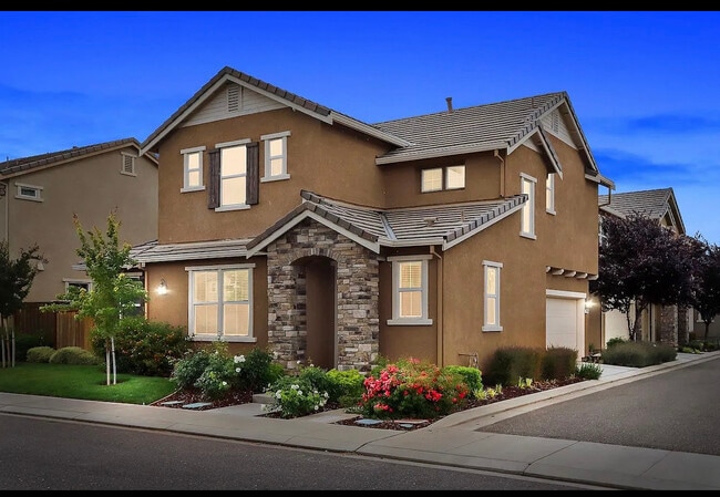 Primary Photo - 2249 Novi Dr