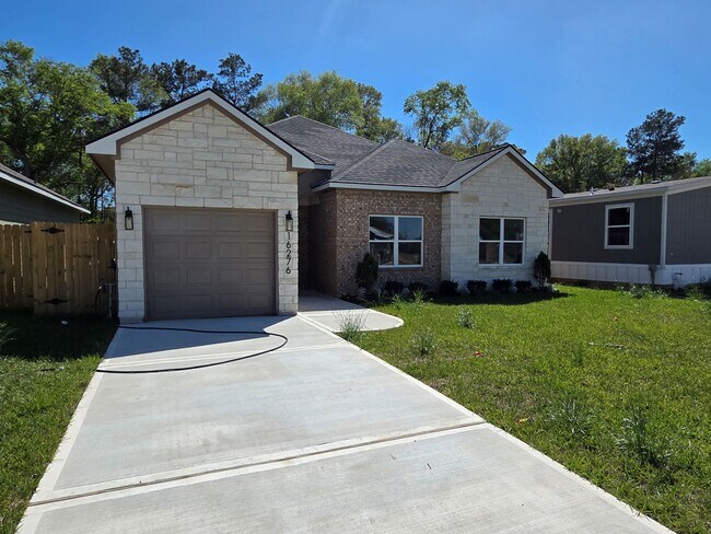 Building Photo - 16276 Jeet St