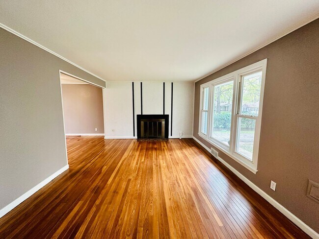 Building Photo - {7047} Prairie Village Ranch with Hardwood Floors + Large, Fenced Yard + 1 Car Garage